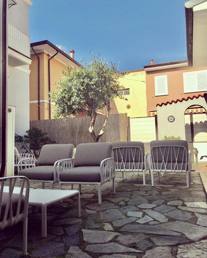 Hotel Milton Marina di Pietrasanta Esterno foto