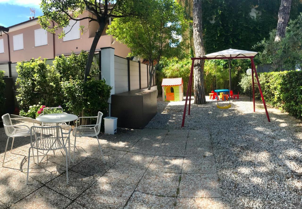 Hotel Milton Marina di Pietrasanta Esterno foto